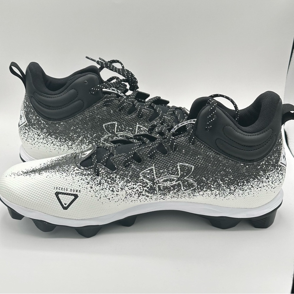 Men’s Under Armour Spotlight Franchise 2.0 3025083-001 Black Football Cleats 16 - Picture 9 of 11